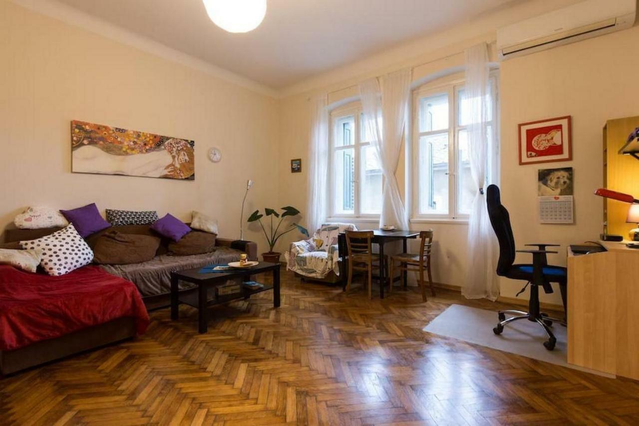 Central, Fully Equipped 2 Bedroom Flat Рієка Екстер'єр фото